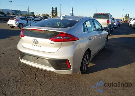 2018 Hyundai Ioniq Hybrid Sel из США, поврежденный, VIN KMHC75LC4JU061806